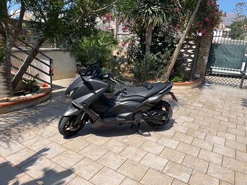 Yamaha T Max 530 - 2016