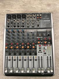 mixer behringer XENYX qx1204usb