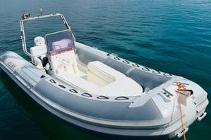 Gommone nel SUD SARDEGNA a settimana