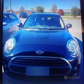 Mini Cooper 1.5 D 5 Porte