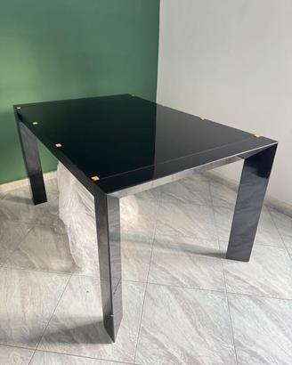 Tavolo allungabile nero in vetro
