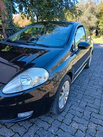Fiat grande punto  benzina 1400 cc del 2006