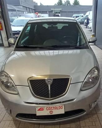 LANCIA Ypsilon 1.3 MJT 90 CV DPF Sport MomoDesign