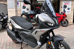 Aprilia SR GT 400