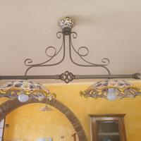 Lampadario ferro battuto con ceramiche sciacca
