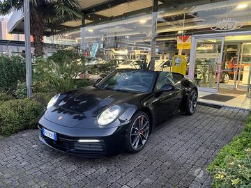 PORSCHE 911 992 CARRERA 4S