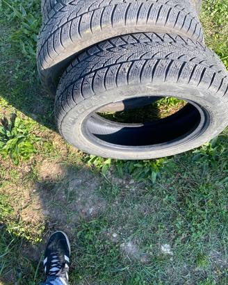 Pneumatici invernali per microcar 155/65/14