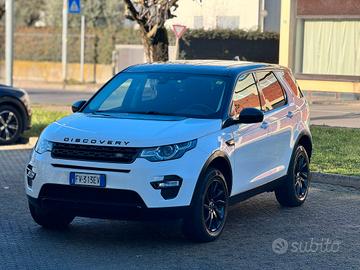 Range Rover sport Discovery 4 × 4
