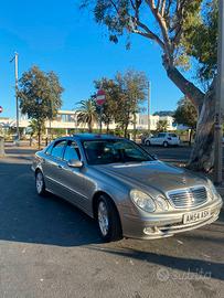 Mercedes E270 FULL OPTIONAL