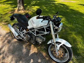 Ducati Monster 600 dark city 1999