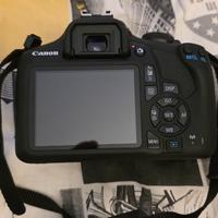 CANON EOS 2000D
