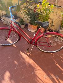 Bicicletta vintage vetrina