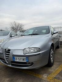 Alfa Romeo 147