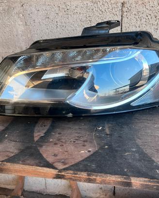 Fanale anteriore sinistro Audi A3 8p del 2007
