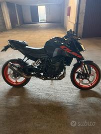 Ktm duke 125