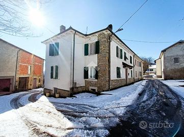 CASA SEMINDIPENDENTE A CANTALUPO LIGURE
