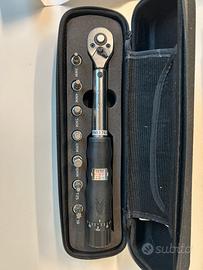 Chiave dinamometrica VAR 1/4”