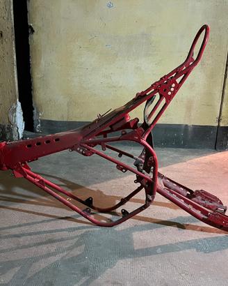 Telaio completo di forcellone di KTM  MC5 400 1978