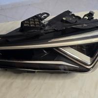 faro sx seat/cupra leon 