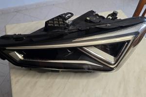 faro sx seat/cupra leon 