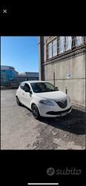 LANCIA Y elefantino