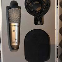 Microfono e scheda audio