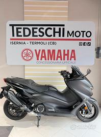 Yamaha T Max 560