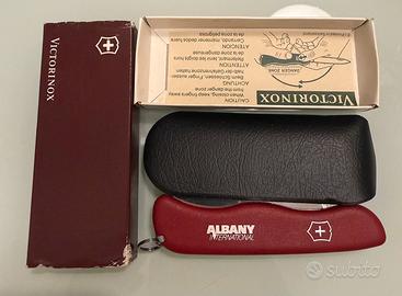 Victorinox “ Albany Inernational”