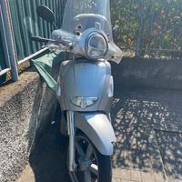 Aprilia scarabeo 250