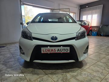 Toyota Yaris 1.5 Hybrid 5 porte Lounge