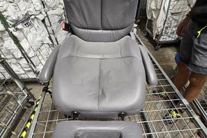tappezzeria in pelle Chrysler Voyager crd 2800 lx 