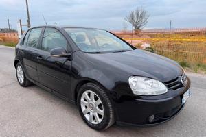 Volkswagen Golf 5 - 1.6 benzina