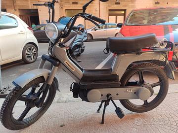Piaggio si da vetrina