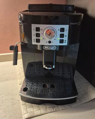 Delonghi Magnifica S