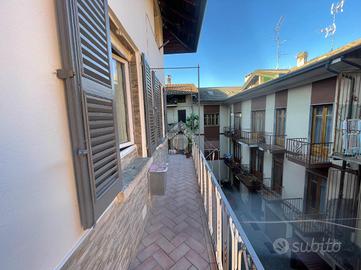 2 LOCALI A BORGOMANERO