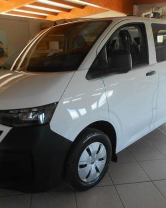 VOLKSWAGEN T6 Caravelle PASSO LUNGO 8 POSTI