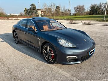 Porsche Panamera turbo pdk 500 cv