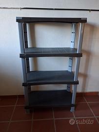 Scaffale in plastica