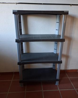 Scaffale in plastica