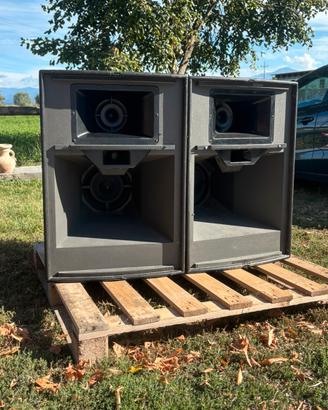 Martin audio w8c