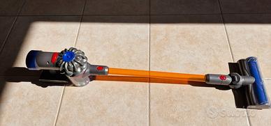 Aspirapolvere giocattolo Dyson