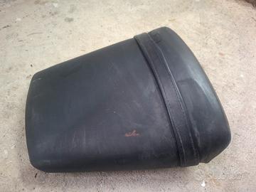 sella posteriore yamaha r6 2001 