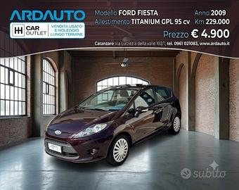 Ford Fiesta 1.4 Titanium Gpl