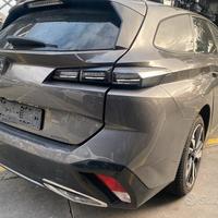 Ricambi usati per Peugeot 308 SW 1.5 HDI del 2023
