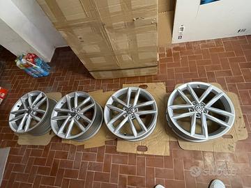 Cerchi 17x7 Originali VW Mirabeau