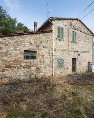 Rustico / Casale di 141 m² con più di 5 locali e b