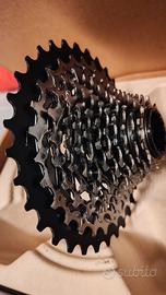 SRAM Force XG 1270 12 V 10/33 NUOVO
