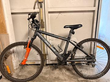 MTB ragazzo Rockrider 5.2 Junior 24” – 18 velocità