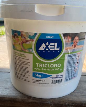 Tri cloro pastiglie per piscina e antialga