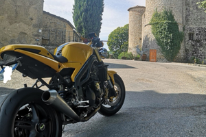 Triumph Speed triple 1050